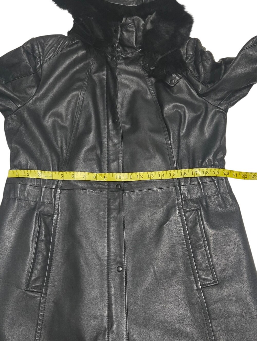 Danier Genuine Leather Coat Large Black Rabbit Fur Trim Quilted Sleeves - Picture 7 of 12